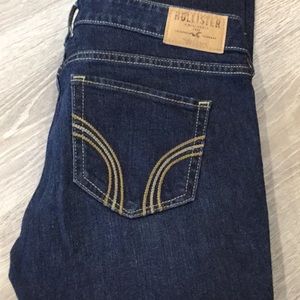 HOLLISTER……Dark Wash Jeans